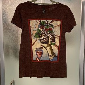 Juniors Medium shirt